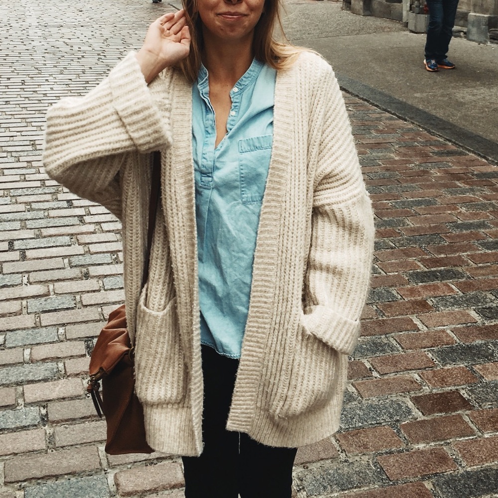 Oversized wool sweater